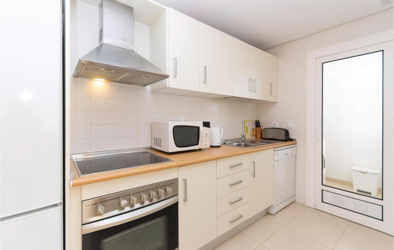 2 Bedroom Amazing Apartment In Roldan Los Tomases Ngoại thất bức ảnh
